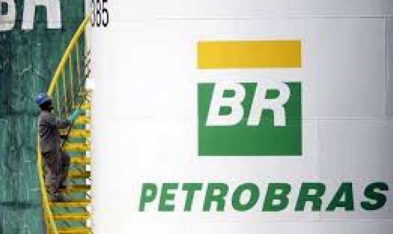 Petrobras registra recorde de vendas de diesel em março