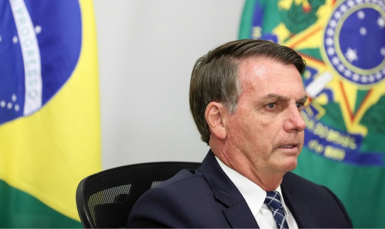 Bolsonaro defende volta do comércio e divulga áudio que cita reabertura nos EUA