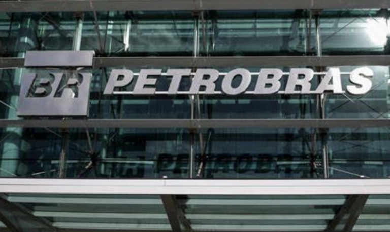 Petrobras aumenta gasolina em 5,2% e diesel em 14,2%