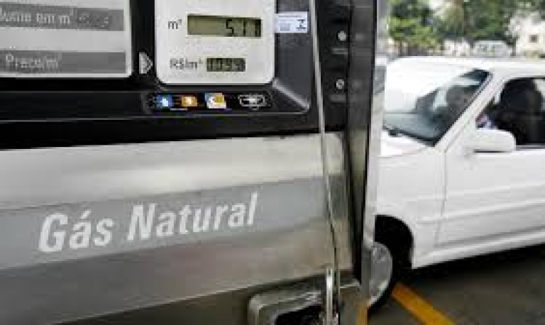 Demanda por instalação de kits-GNV cresce com inflação da gasolina