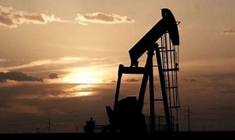 Preços do petróleo recuam
