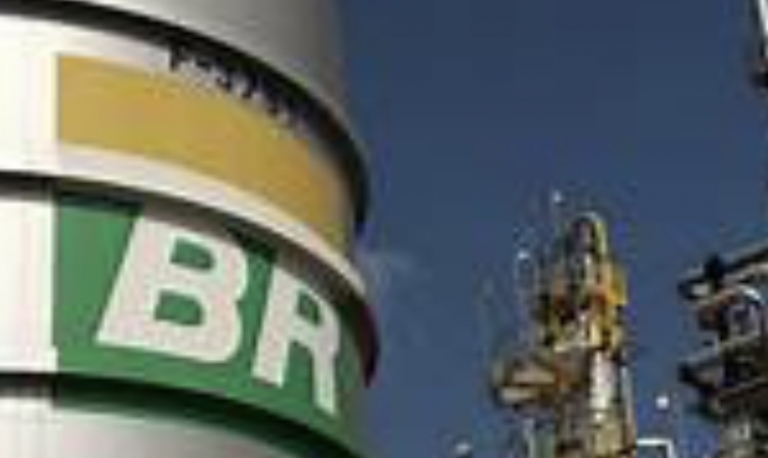 Petrobras vai reajustar gasolina e diesel nas refinarias a partir de terça