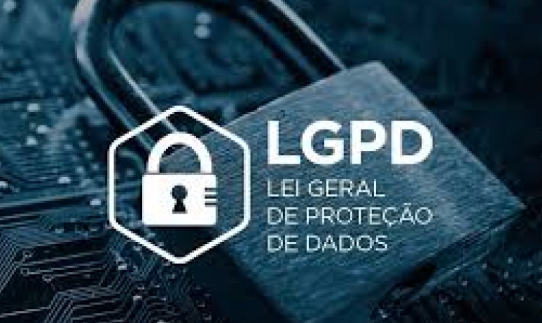 Bolsonaro sanciona e LGPD entra em vigência nesta sexta-feira