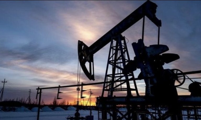 Petróleo fecha em queda, com investidores receosos sobre cortes da Opep+
