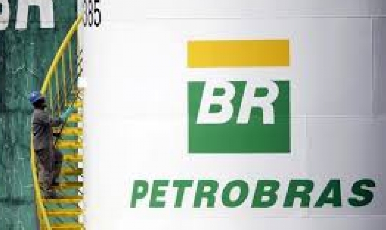 Cresce apoio a medidas para suavizar reajuste de combustível sem prejudicar a Petrobras